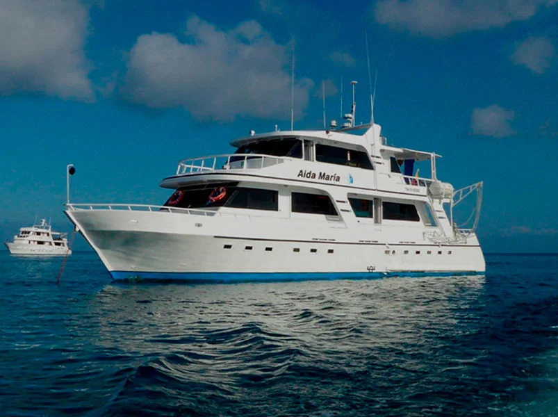 Itinerary B - Aida Maria Yacht | Galapagos Cruise Tours