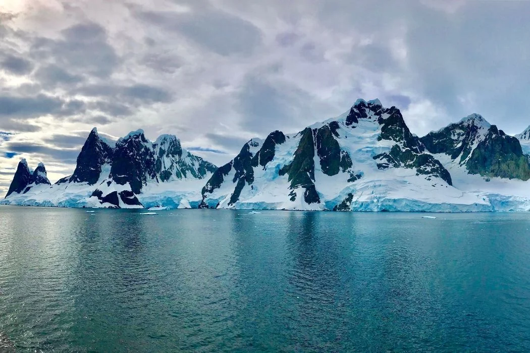 Antarctica Cruises | A New Era of Luxury Polar Exploration: World Explorer, Ultramarine, and Ocean Explorer Inspire the Future of Antarctic Travel
