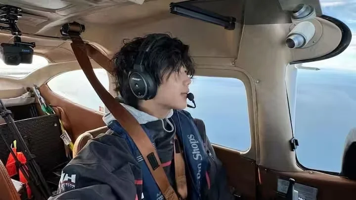  Antarctica | American teen pilot detained on small island in Antarctica