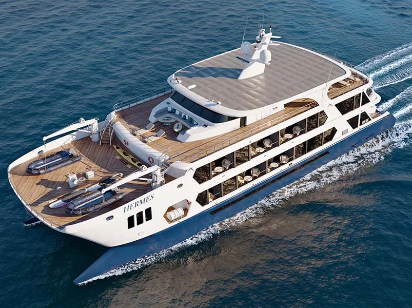   4-Day Galapagos Cruise: Discover Wildlife and Breathtaking Locations - Hermes Catamaran | Galapagos Cruise Tours