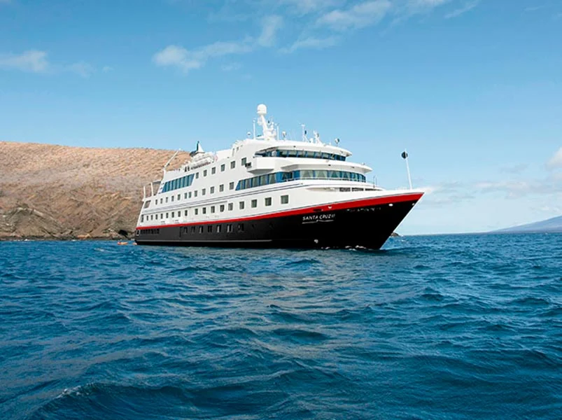Educational 5-Days Boat Trip Galapagos Experience - Santa Cruz II Expedition Ship | Galapagos Cruise Tours