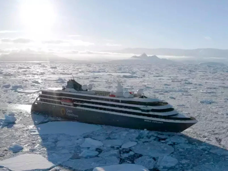 World Explorer | Cruise Ship Antarctica