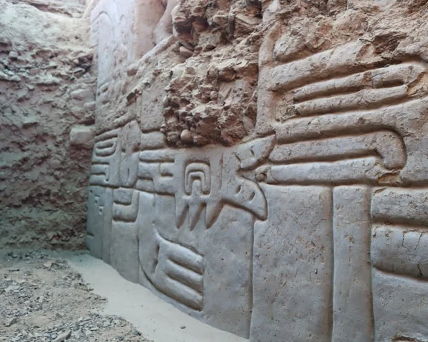  Peru | Archaeologists Uncover 4,000-Year-Old 3D Mural in Peru, Offering New Insights into Early Civilisations