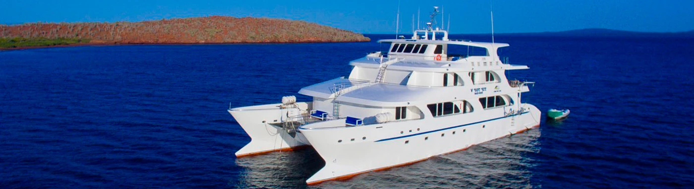 Enchanted Islands Eastern 8-Day Cruise - Tip Top V Catamaran | Galapagos Cruise Tours Enchanted Islands Eastern 8-Day Cruise - Tip Top V Catamaran | Galapagos Cruise Tours