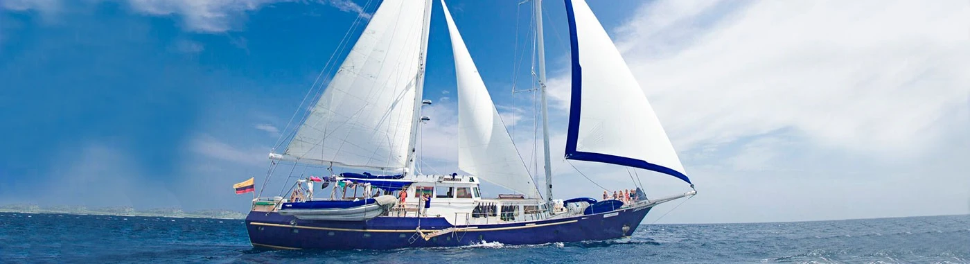 Galapagos Northwest Wonders: Isabela & Santiago - Beagle Sailboat Sail Boat | Galapagos Cruise Tours
