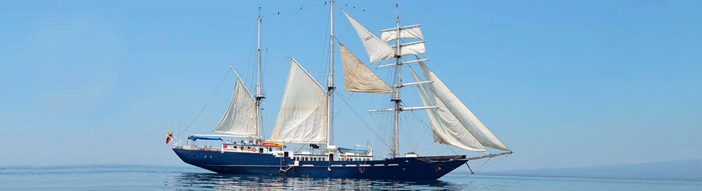 Eastern Isles Sailing Adventure in Galápagos 8-Day - Mary Anne Sail Boat | Galapagos Cruise Tours