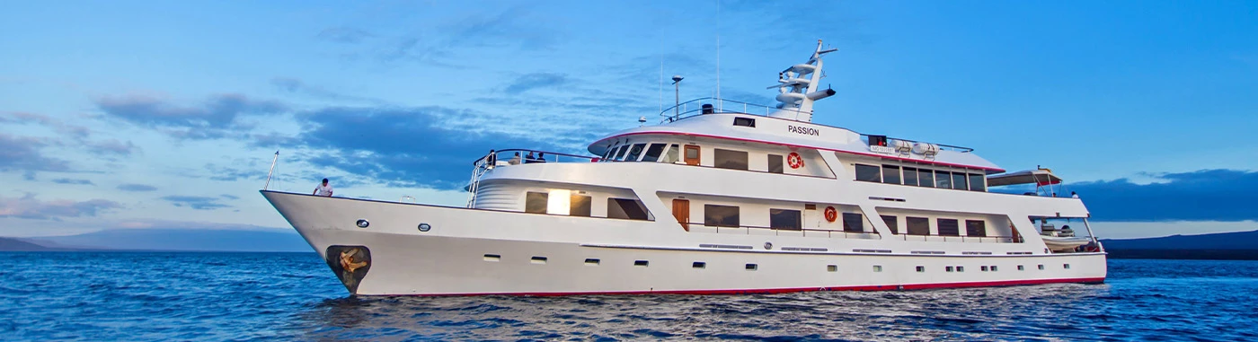 8 days – Western Islands - Galápagos Passion Yacht | Galapagos Cruise Tours