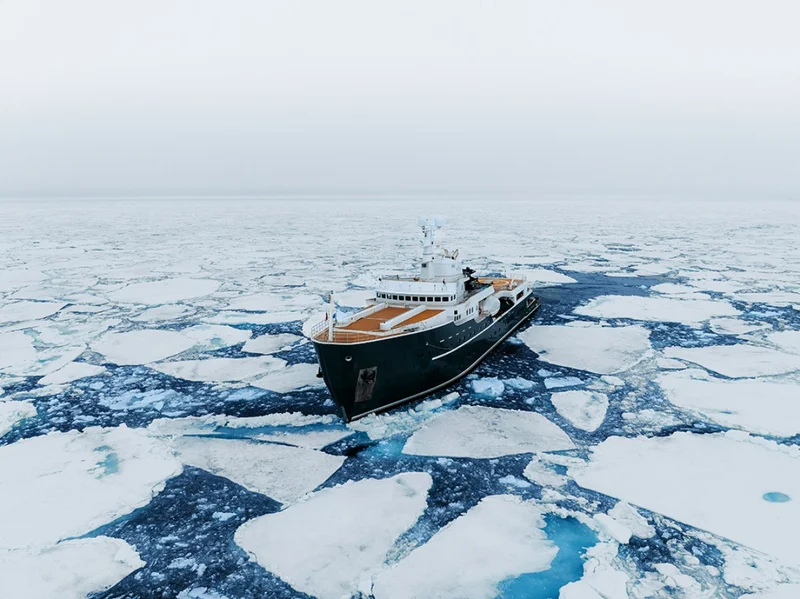Aqua Lares | Exterior | Artic