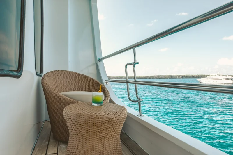 Balcon | Alya Catamaran | Galapagos Balcon | Alya Catamaran | Galapagos