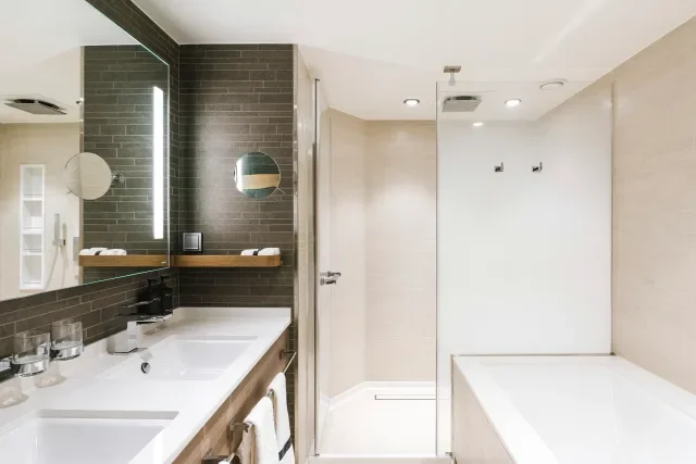 MB | XL Suite | South America Travel