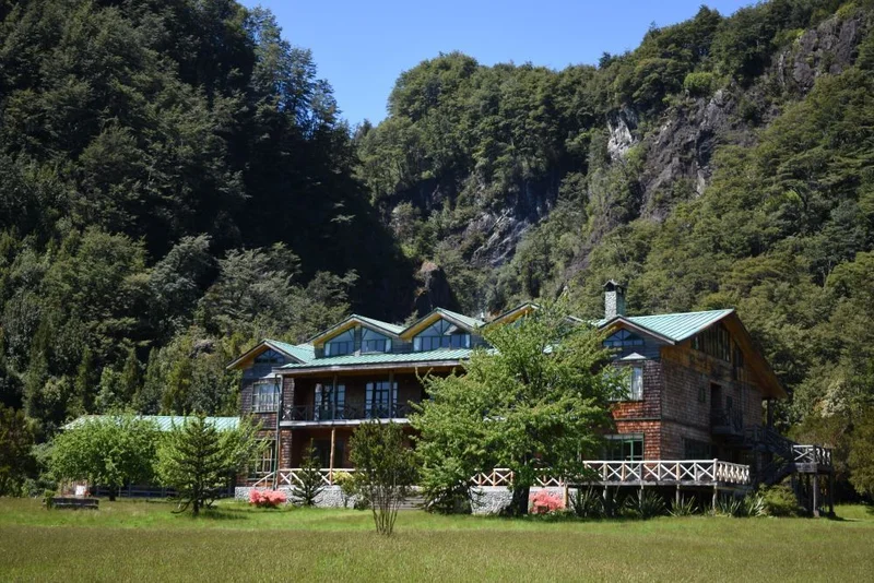 Facilities | Mitico Puelo Lodge Facilities | Mitico Puelo Lodge