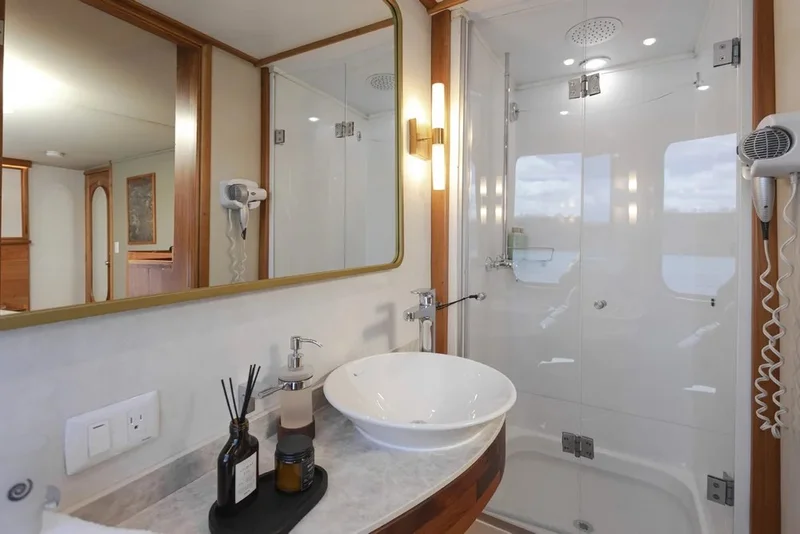 Standard King | Integrity 