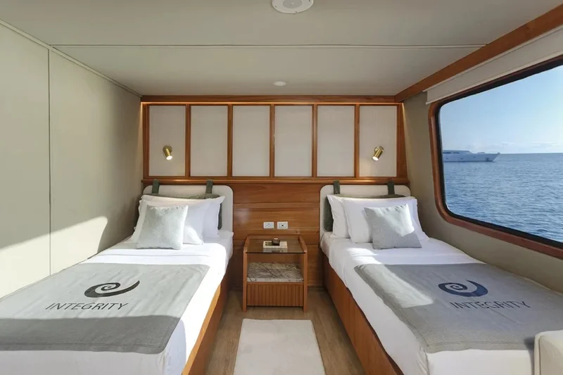 Standard Twin | Integrity 