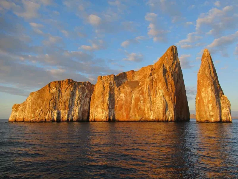 4-Day Galapagos Cruise to Eastern Islands: Your Ultimate Exploration Experience