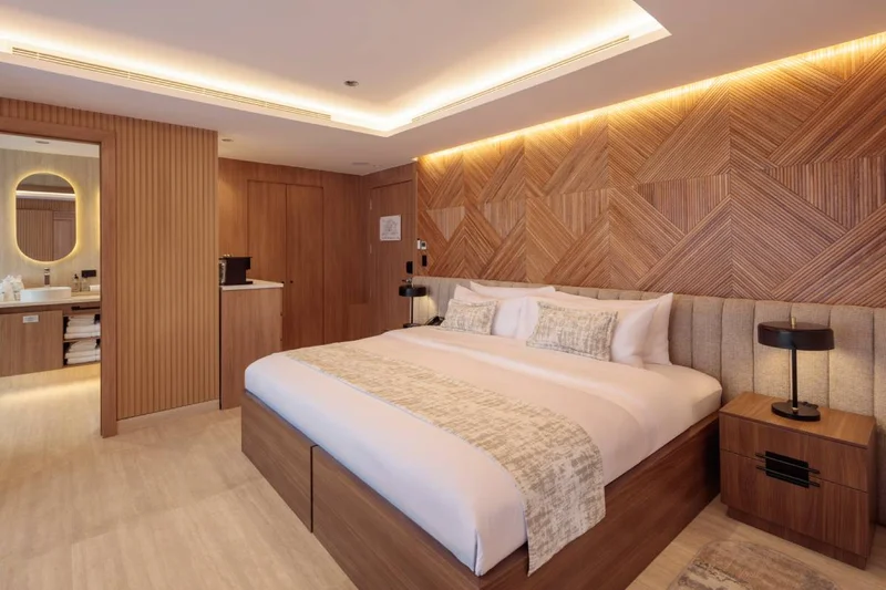 King Suite | Hermes