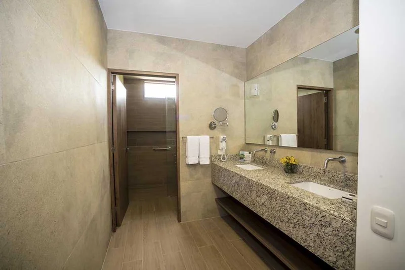 Las Dunas | Bathroom