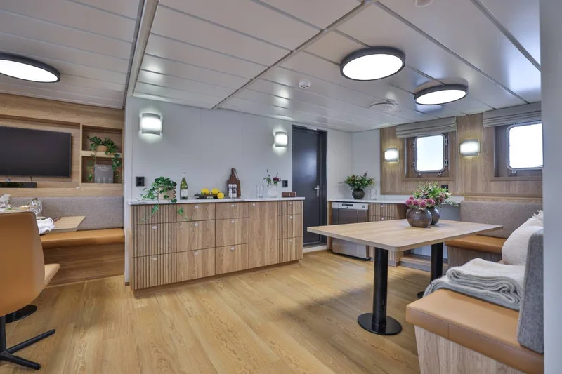 Dining Area Mid | MV Vikingfjord