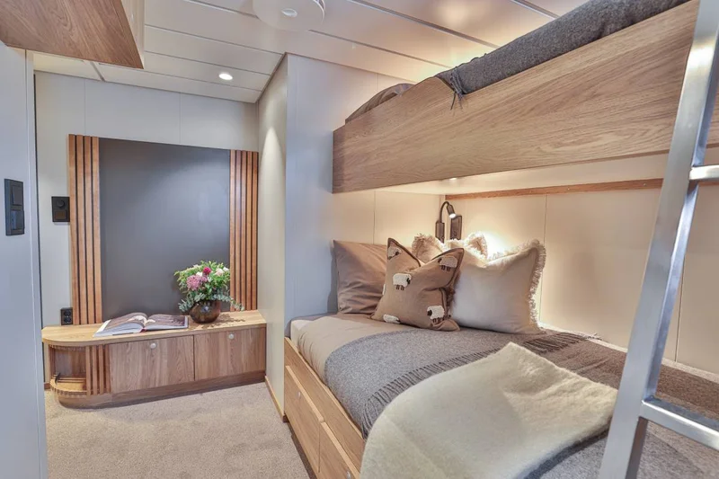 Single Cabin Wide with Detail | MV Vikingfjord