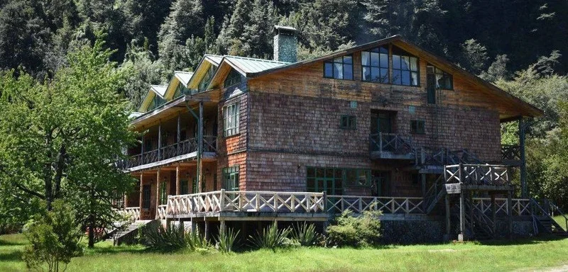 Mitico Puelo Lodge