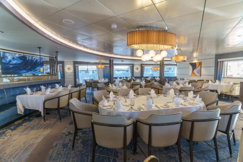 Main Dining Room | Ocean Explorer