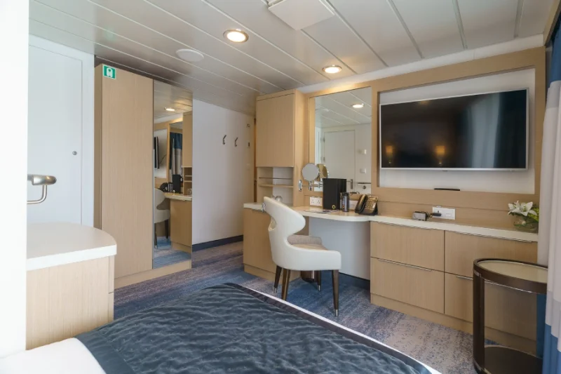 Studio Veranda Single | South America Travel