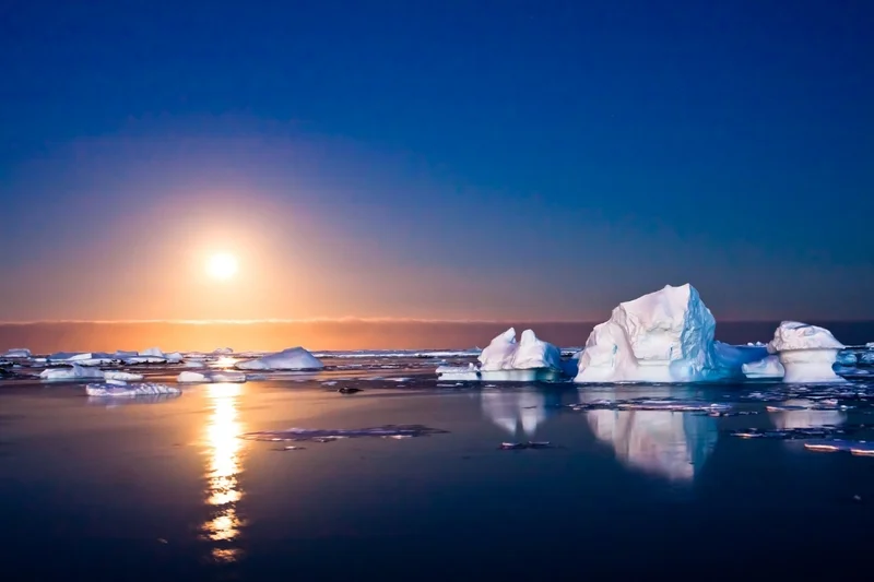Oceanwide Expeditions presents its Antarctic journeys for 2026 and 2027