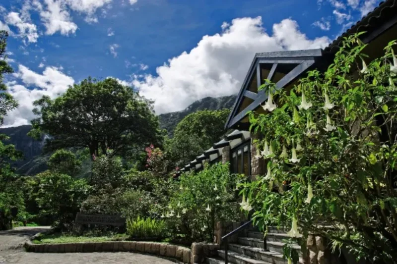 Sanctuary Lodge 