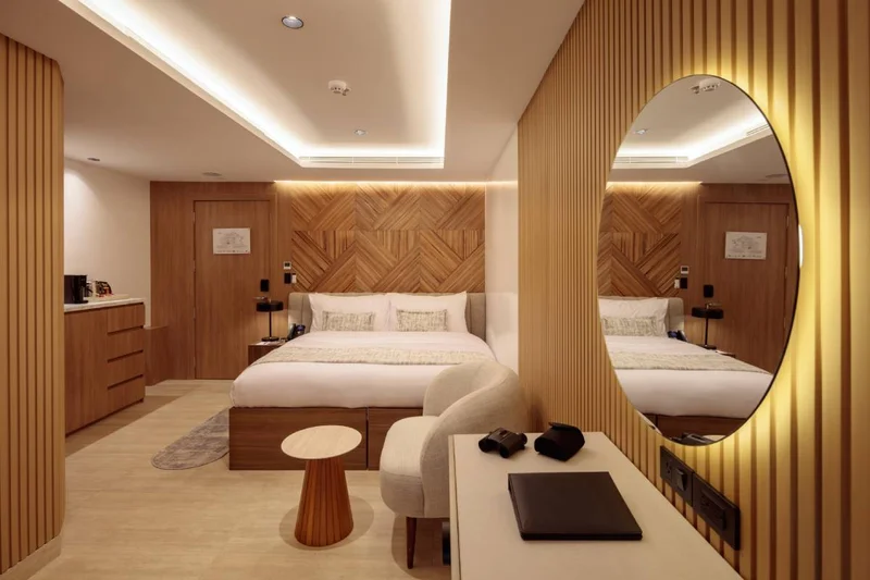 Single Suite | South America Travel