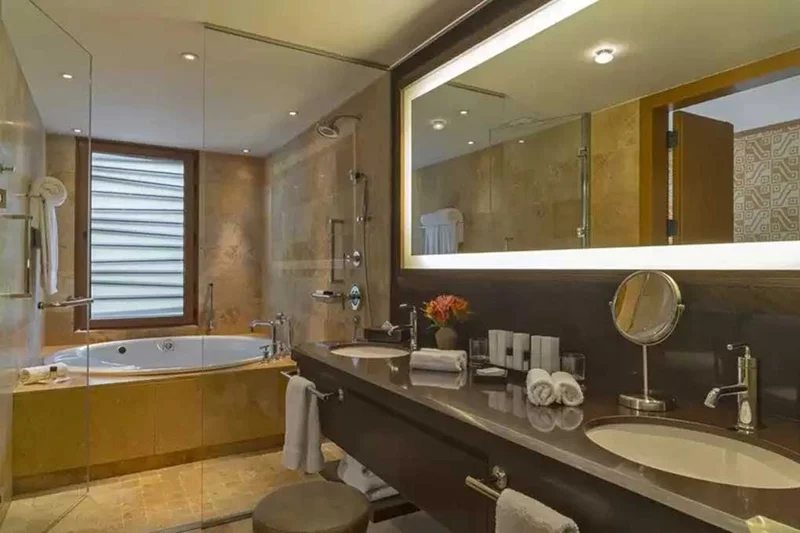 Tambo del Inka Resort & Spa | Bathroom
