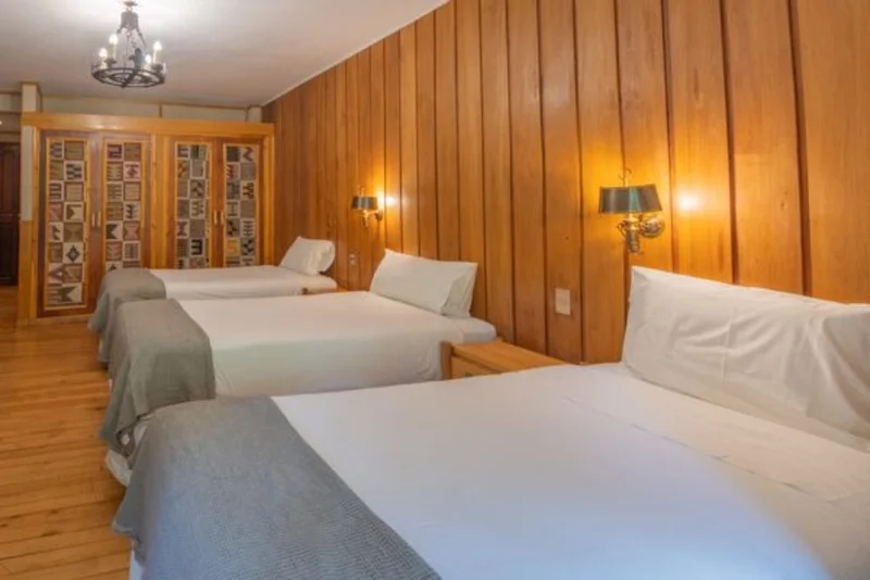 Triple room | Mitico Puelo Lodge Triple room | Mitico Puelo Lodge