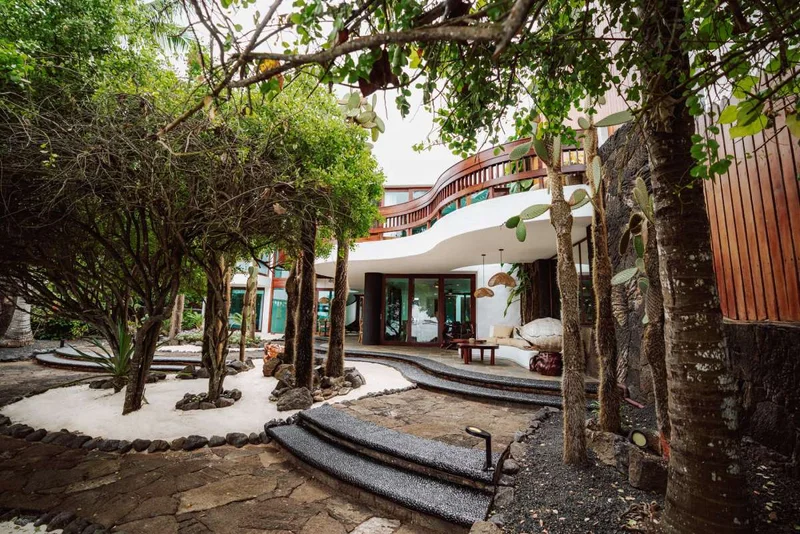Outdoor View | Villa Scalesia 
