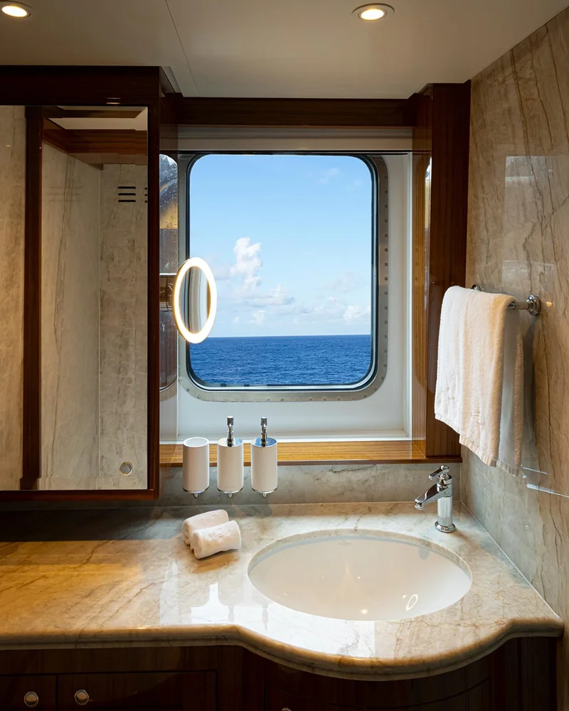 Cabin Type | Aqua Lares | Artic