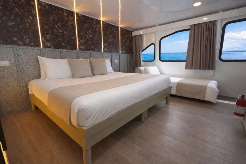 Triple Cabin | Eco Galaxy Triple Cabin | Eco Galaxy