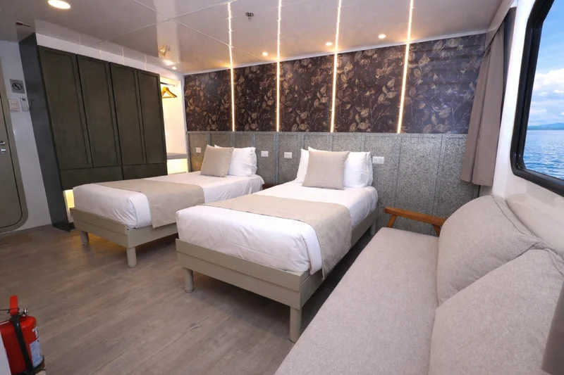 Twin | South America Travel