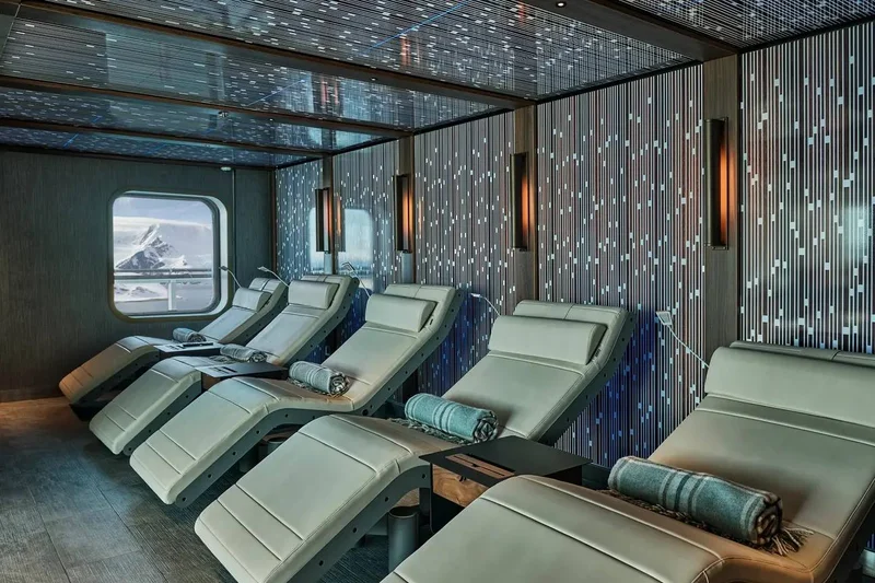 otium-spa-ocean-endeavour-antarctica otium-spa-ocean-endeavour-antarctica