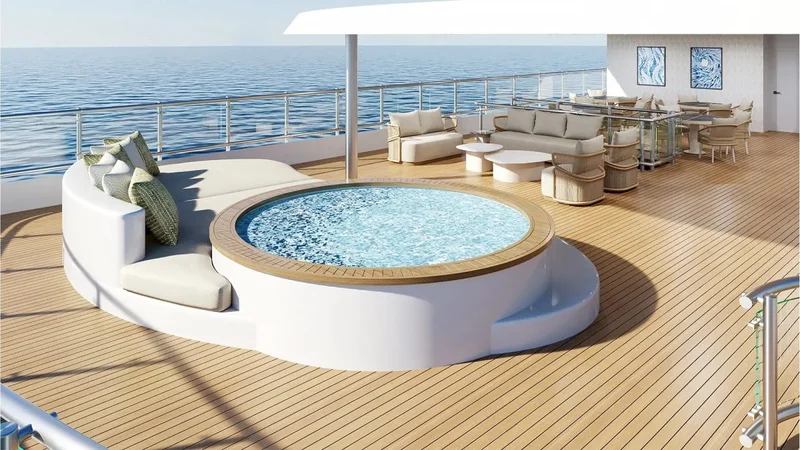 Sky deck and whirpool | Grand Ocean Spray Catamaran Sky deck and whirpool | Grand Ocean Spray Catamaran