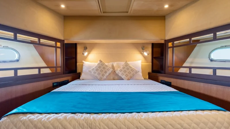  Vip Cabin Front View | Galaxy Skape